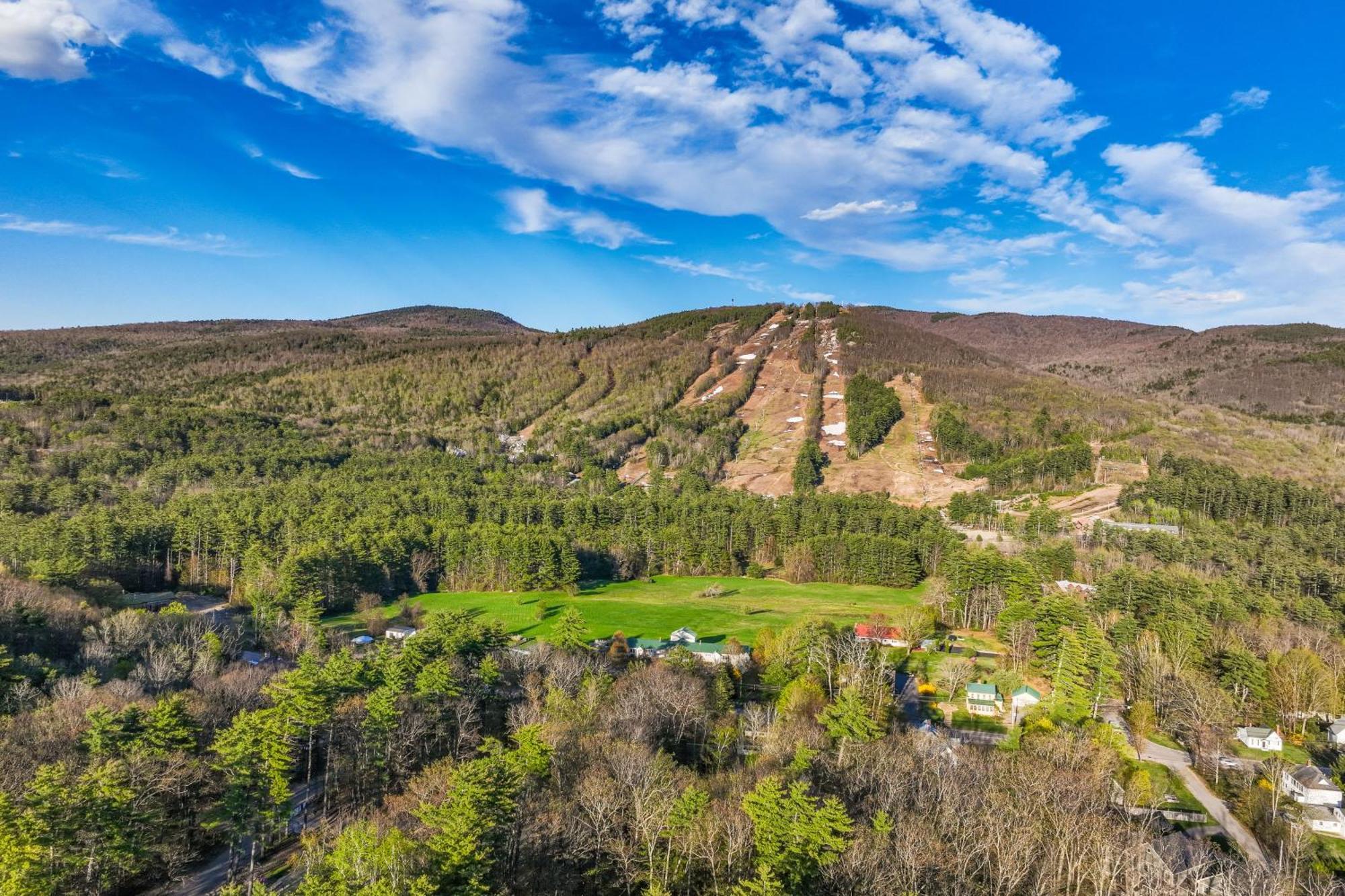 All-Season Conway Condo With Gas Grill! North Conway Bagian luar foto